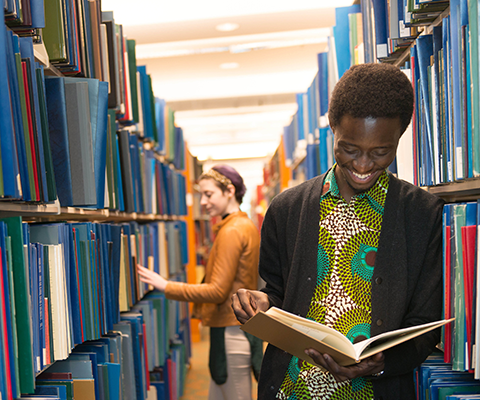 Man and women in library 